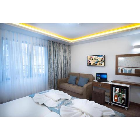 Room in Guest room - Lika Hotel - Superior Double or Twin Room - Luxury in Istanbul Center