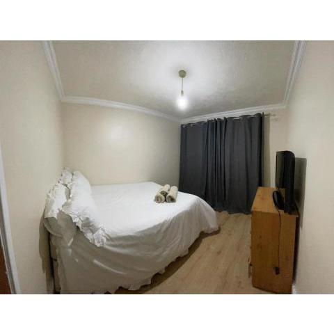 Room in Rectory Road