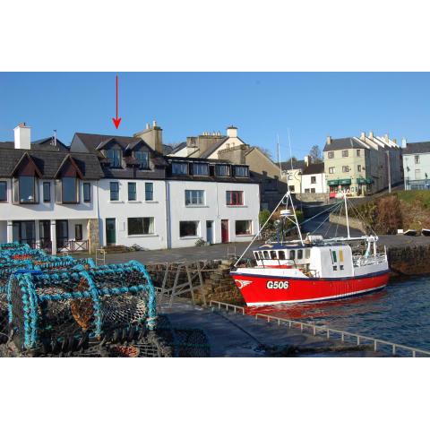 Roundstone Quay House