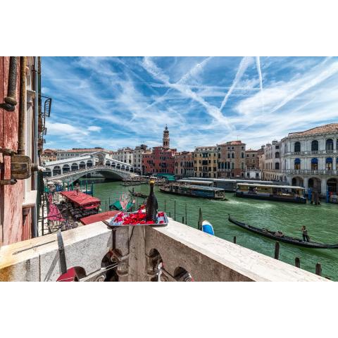 Royal Rialto Apartment - Grand Canal View