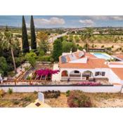 Rustic Retreat in Algoz