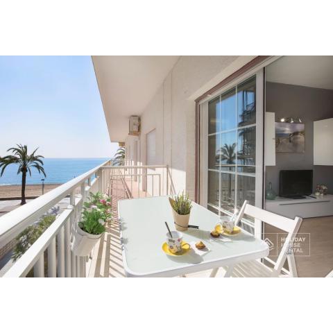 S12 · BEACH FRONT APARTMENT --FREE WIFI-