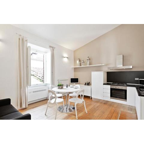 Santa Croce Stylish Flat