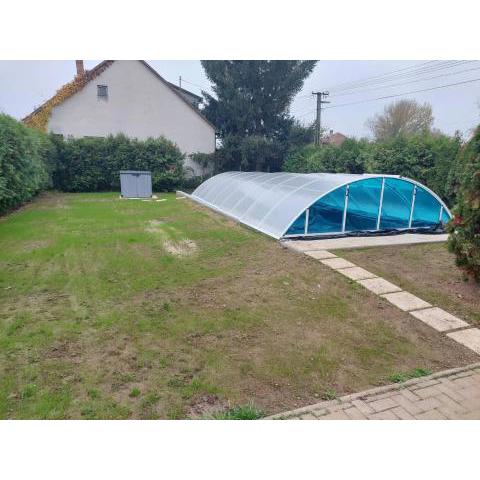 schönes Ferienhaus mit Pool in Balatonszentgyörgy 4 km zum Balaton