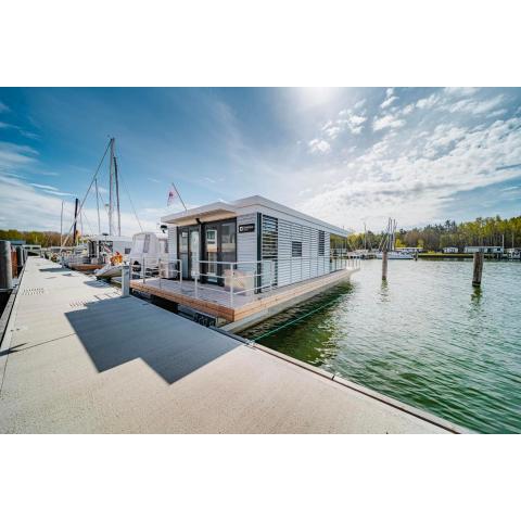 Schwimmendes Haus - Hausboot Trinity