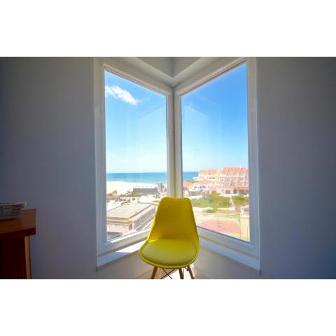 Sea Beach and Horizon Views