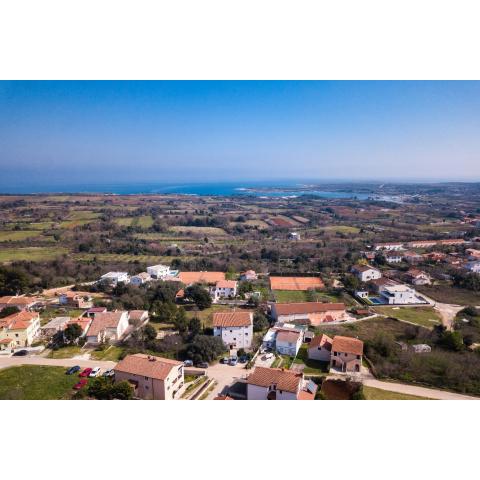 SEA VIEW APARTMENT