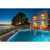 Seaside luxury villa with a swimming pool Medici, Omis - 6071
