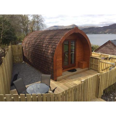 Seaview Pod and hot tub