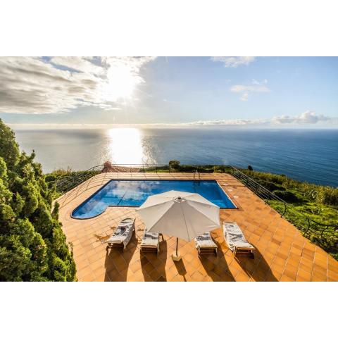 Secluded Sunset Villa set in lush mature gardens with amazing sea view