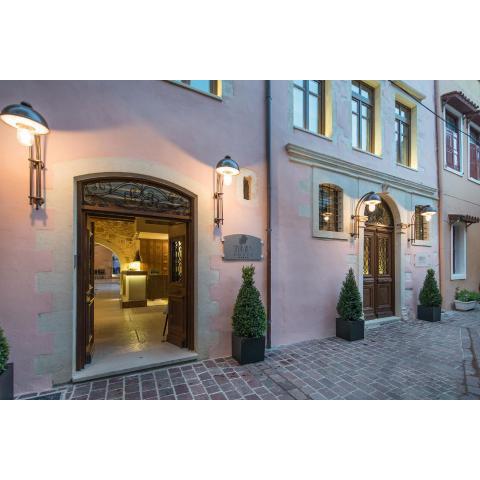 Serenissima Boutique Hotel