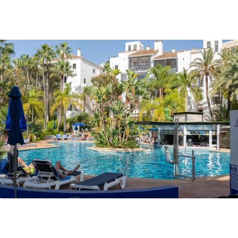 SF Marbella Luxury Beach Apartment - Jardines de las Golondrinas