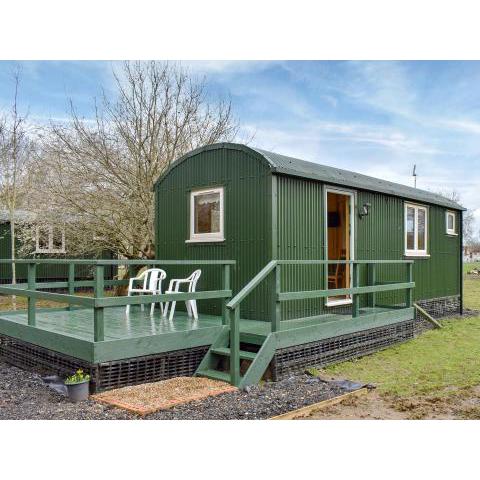 Shepherds Hut 1 at Laddingford - UK32531