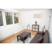 Shoreditch Hoxton Large 3 Bed Garden Flat FREE PARKING AOR ONLY