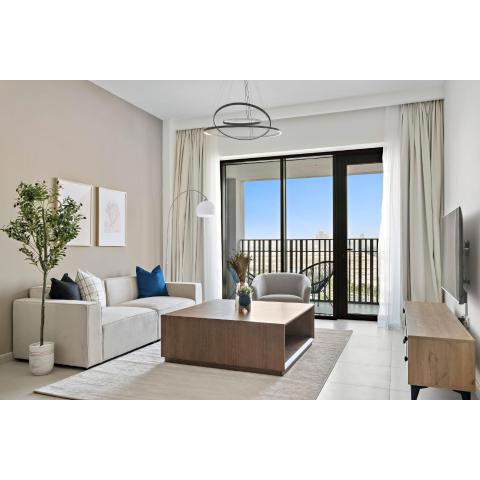 Silkhaus Modern 1BDR in Creek Harbour Bayshore