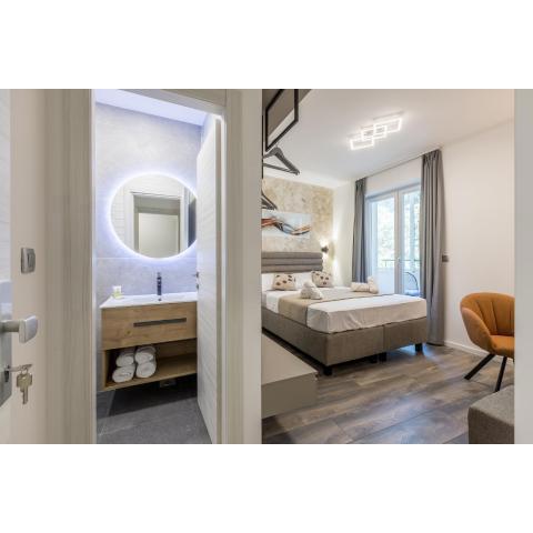 Sleep&More Split Luxury Rooms and Apartment with balcony