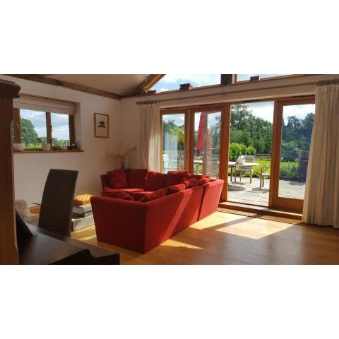 Sleeps 6 Rural Contemporary Oak Framed Light Airy House with Far Reaching Views in AONB