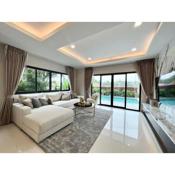 Southern Peak Pool Villa Huay Yai Pattaya