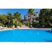 Spacious 10guest Villa in Puerto Banus with pool
