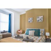 Spacious 3 Bed Flat-Free Parking