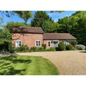 Spacious 5-Bed Stable Conversion in Wiltshire