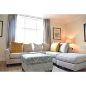 Spacious and Stylish 1 Bedroom Flat near Chelsea