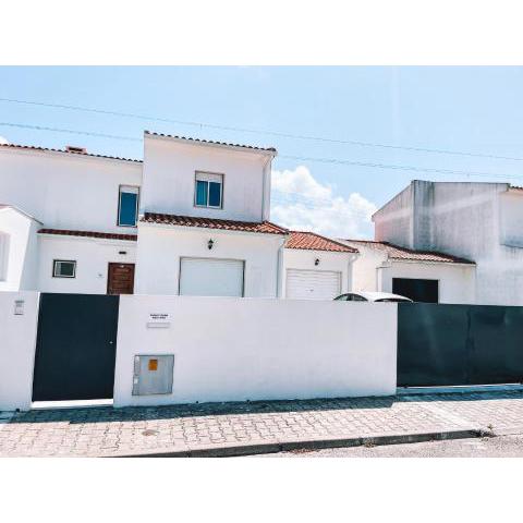 Spacious holiday house at Nazaré