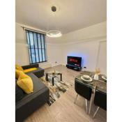 Spacious, Modern 2 Bed Apartment