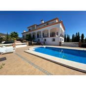 Spacious Villa with Exceptional Views in Malaga