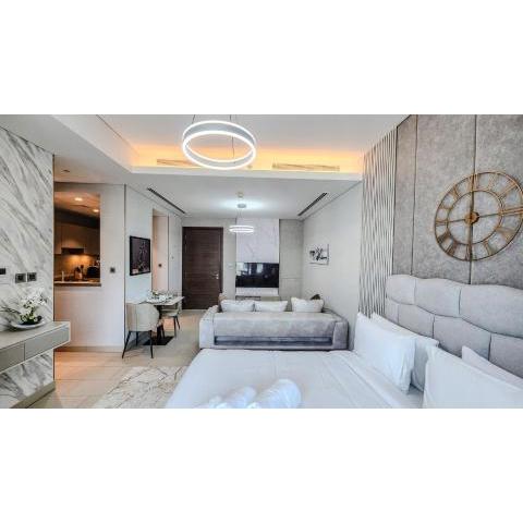 STAY BY LATINEM Luxury Studio Holiday Home G61115 near Burj Khalifa