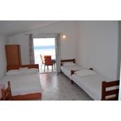 Studio Apartment in Pisak with Sea View, Balcony, Air Conditioning, Wi-Fi (90-3)