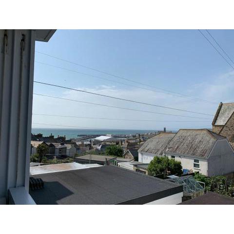 Stunning 2 bed apartment with sea views, Penzance