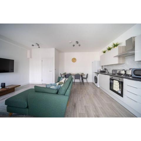 Stunning 3 bedroom flat in Southend-on-sea