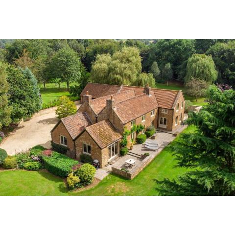 Stunning Country Farm House between Bristol & Bath