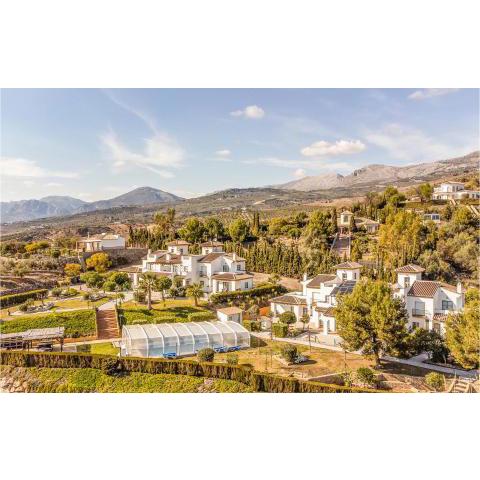 Stunning home in Alcaucín with WiFi and 2 Bedrooms