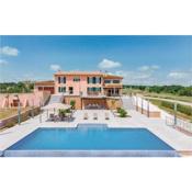 Stunning Home In Manacor With 5 Bedrooms, Wifi And Private Swimming Pool