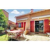 Stunning home in Saint Cyprien with WiFi and 4 Bedrooms