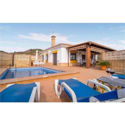 Stunning home in Torrox with Outdoor swimming pool, WiFi and 3 Bedrooms