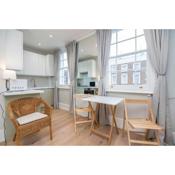 Stylish first floor 1BR flat in Notting Hill