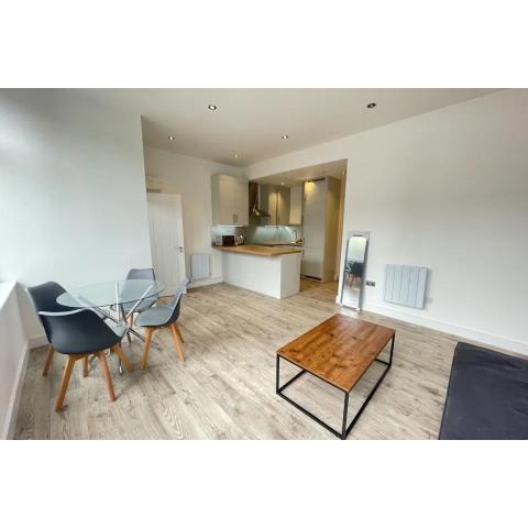 Stylish & Modern 1BD Flat West Hampstead