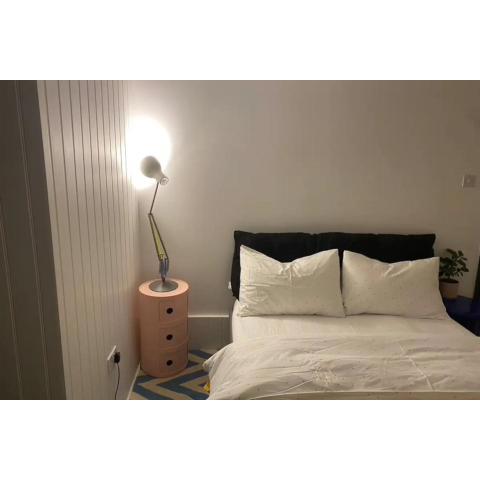 Stylish & Vibrant 1BD Flat - Stoke Newington