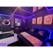 Suite Romantique Jacuzzi & Sauna privé Full options TV