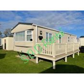 Summer Breeze Deluxe Caravan Rental