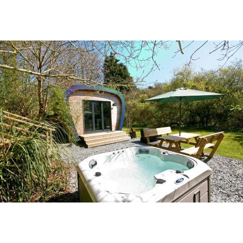 Sunridge EcoPod with Private Hot Tub