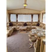 Superb 8 Berth Caravan, Golden Anchor Park