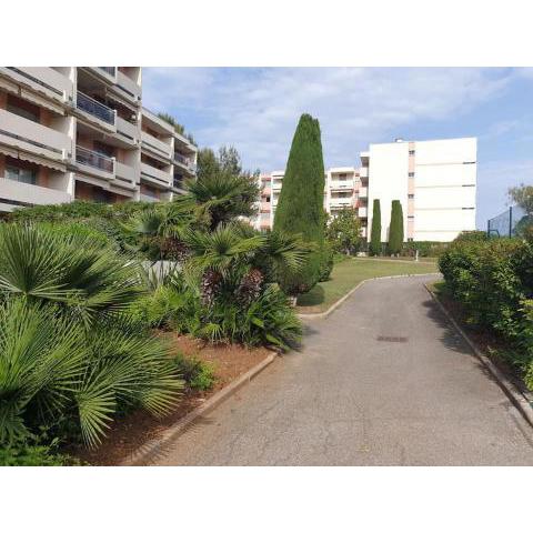 Superbe appartement en résidence avec piscine