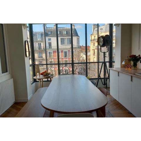 Superbe appartement haussmanien. 3 chambres.