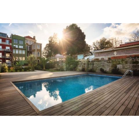 Swimming Pool Luxury House, with AC Downtown Porto