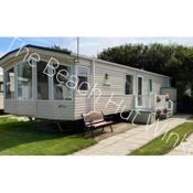 The Beach Hut on Lyons Winkups Holiday Park