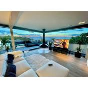 The Beach Hytte - Stunning Sea View Penthouse